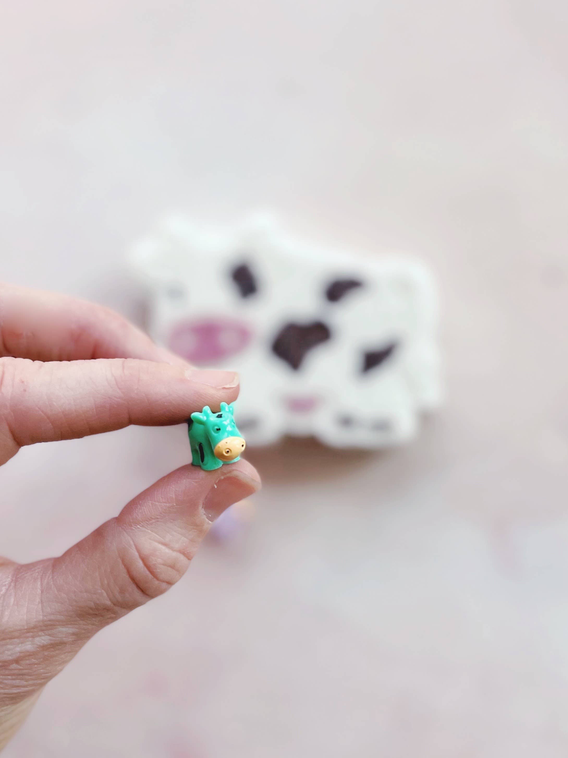 Cow Bath Bomb with Toy